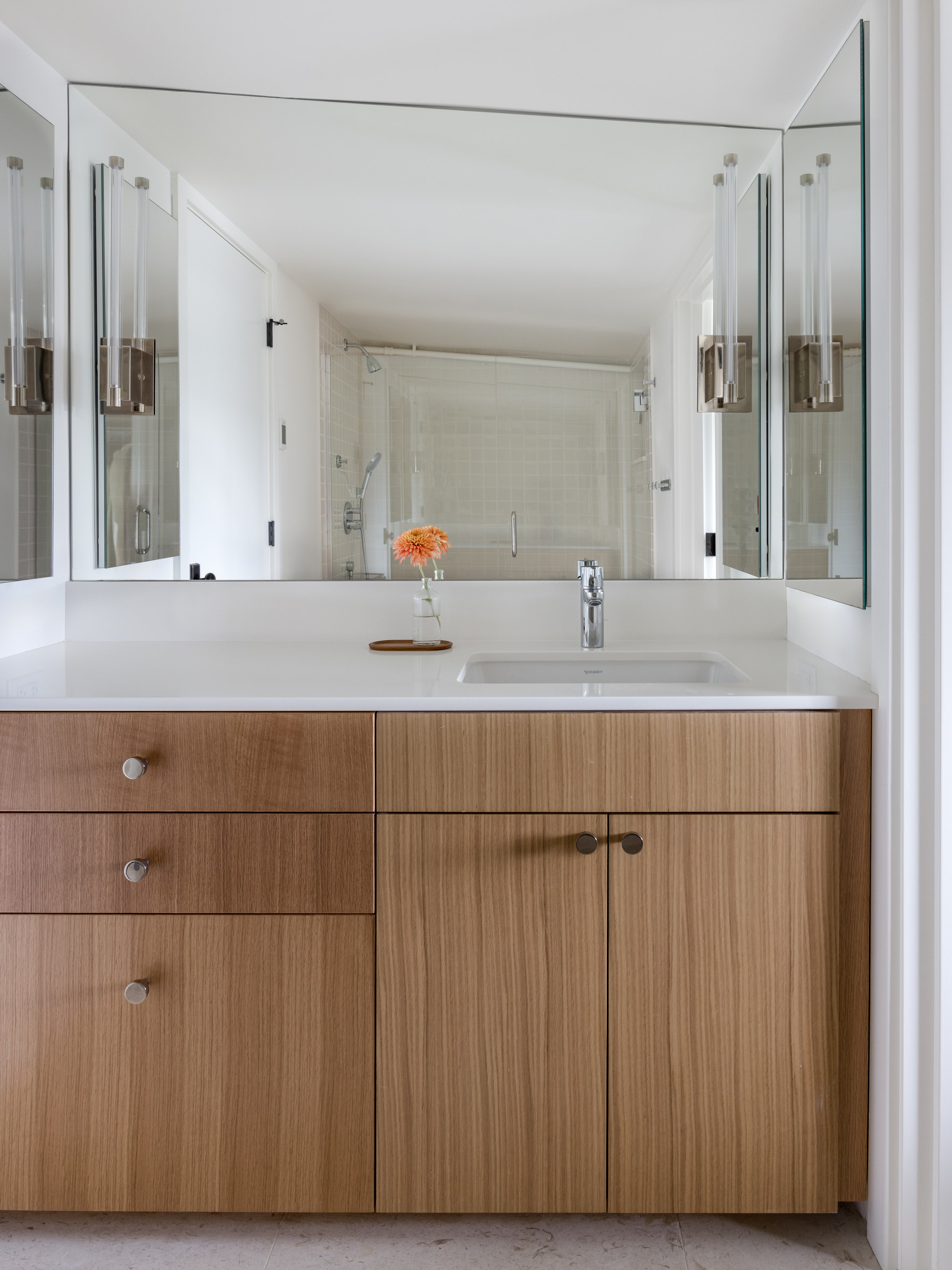 Post Alley Condo gallery 1